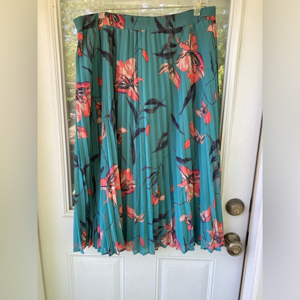a new day Teal Pleated Midi Skirt with Coral Floral Print